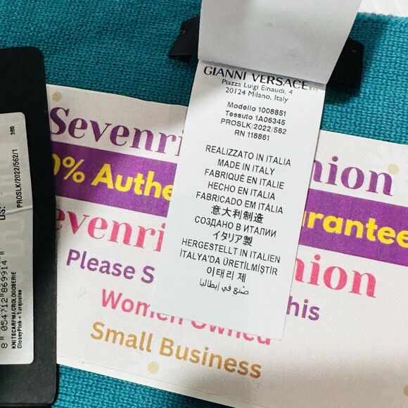 NWT Versace Reversible Teal Pink Fringed Wool Jacquard Logo Scarf 72"x12" $825 - Picture 12 of 13